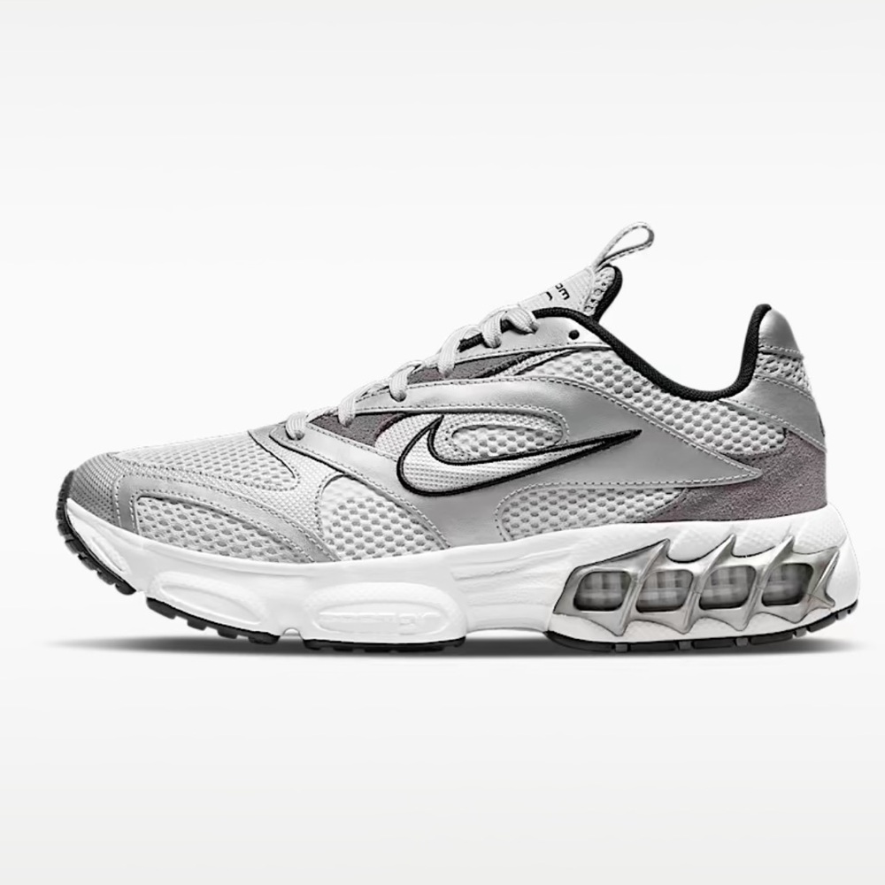 Nike Zoom Air Fire Women’s 6.5 Metallic